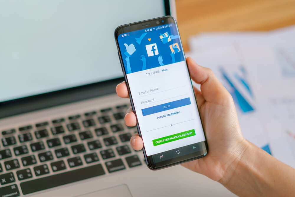 How to Search Someone on Facebook without Account